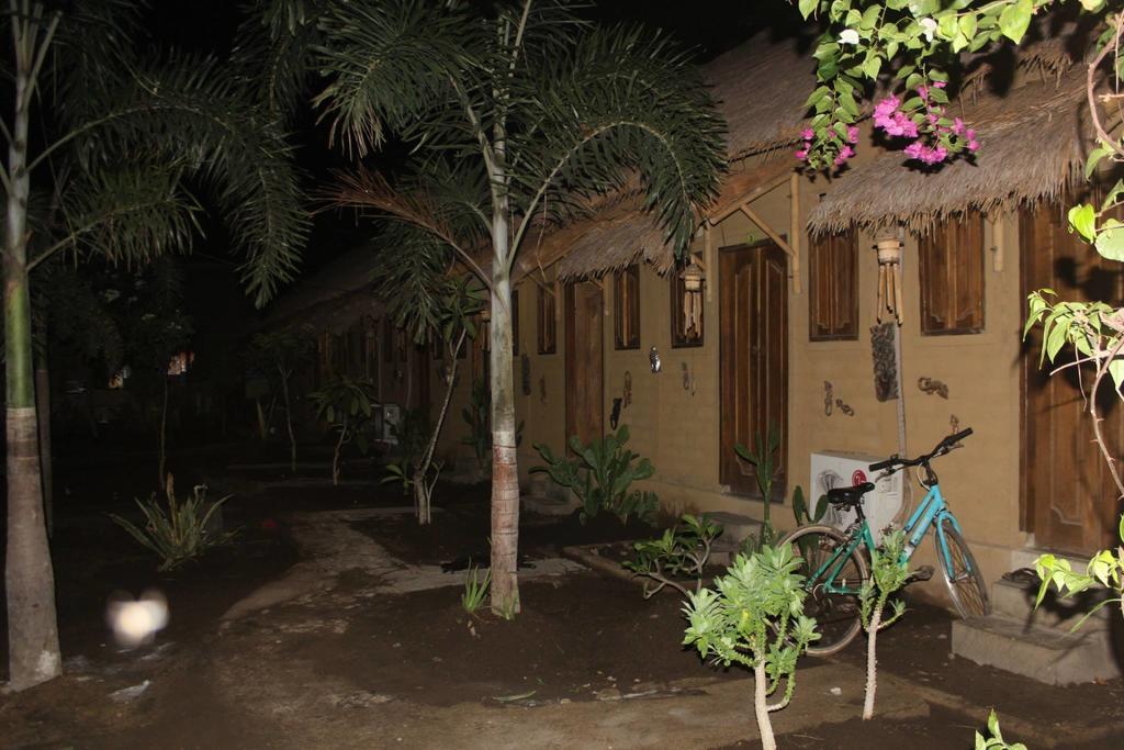 Baleku Homestay Trawangan Gili Trawangan Buitenkant foto